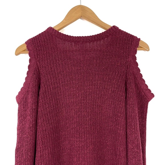Alya Women’s Size Small Red Burgundy Rorie Scallop Cold Shoulder Sweater Top - Picture 11 of 12